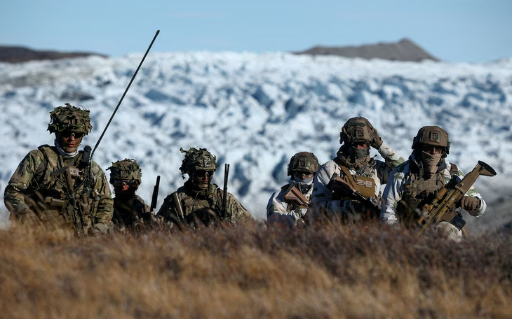 Đan Mạch: 'Bắn trước, hỏi sau' nếu Mỹ xâm lược Greenland - Ảnh 2.