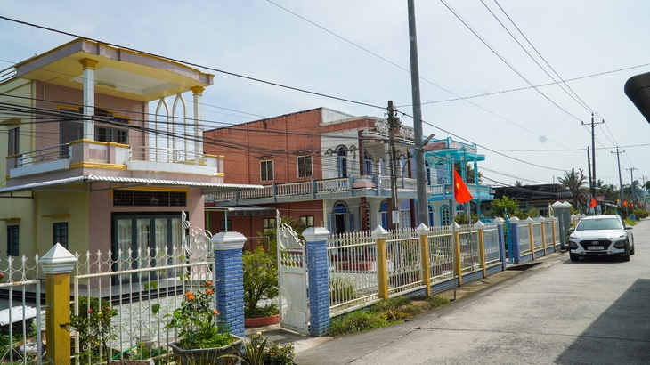 ĐỒNG CHÓ NGÁP - Ảnh 1.