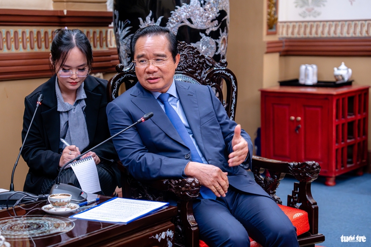 Đại sứ Mỹ Marc Knapper - Ảnh 2.