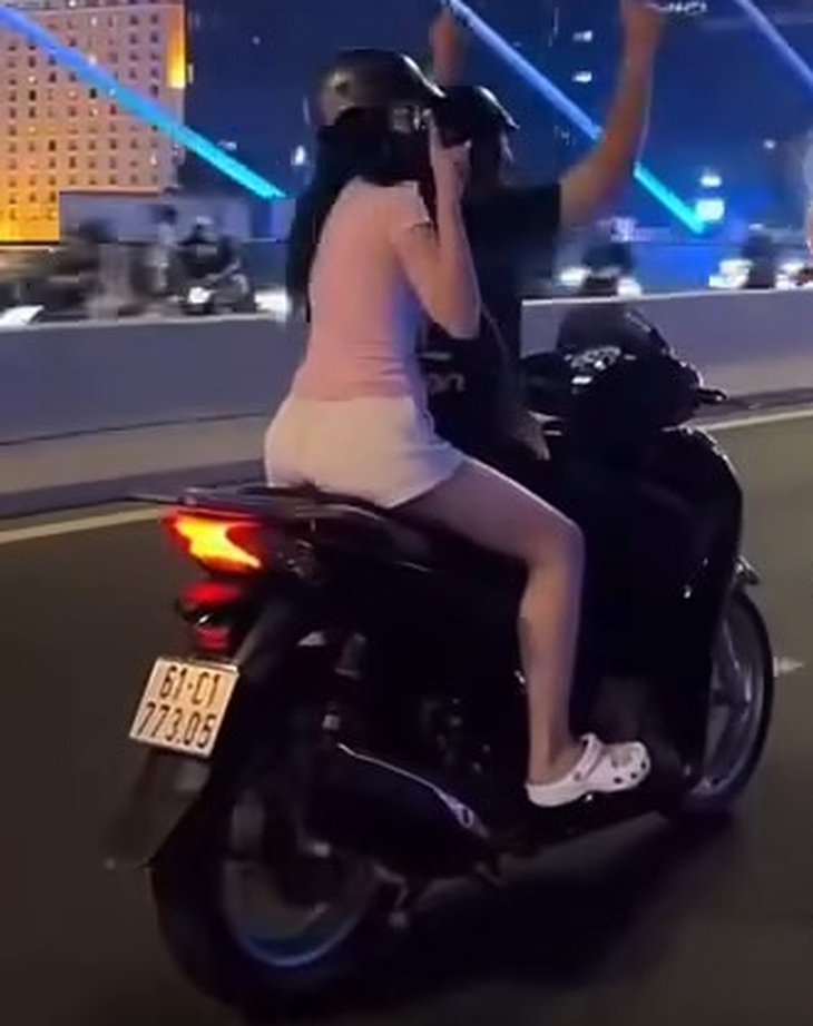 buông hai tay - Ảnh 2.