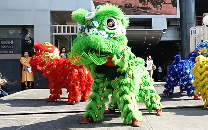 Lý do HCV Olympic Tebogo chạy thua streamer IShowSpeed - Ảnh 4.