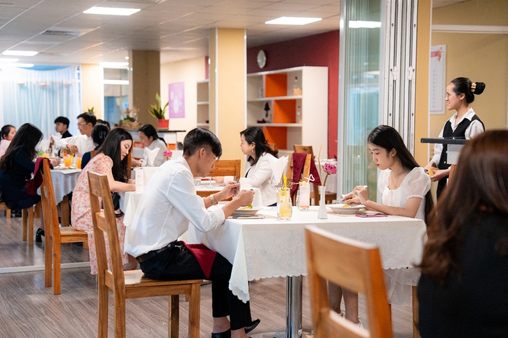 nhà hàng chay - Ảnh 2.