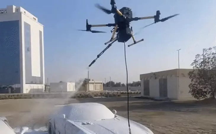 Renault phát triển thiết bị bay không người lái lĩnh vực quân sự - Ảnh 2.