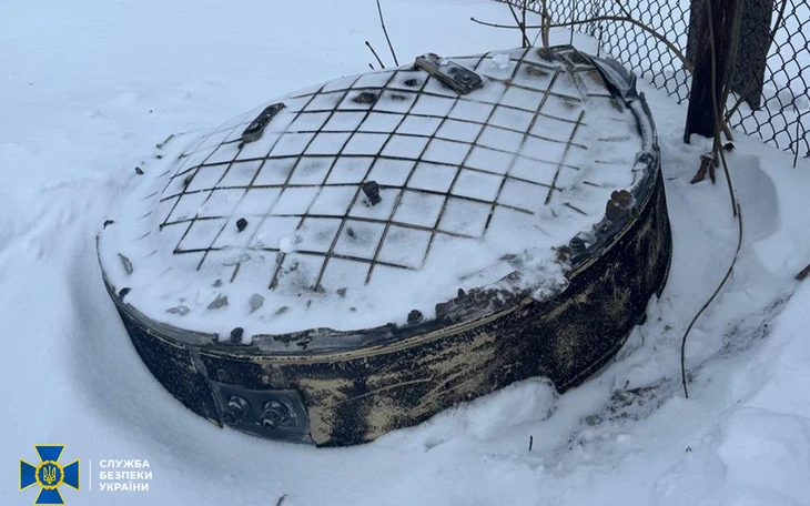 Nga nói tên lửa Oreshnik đánh trúng nhà máy sữa máy bay Ukraine - Ảnh 2.