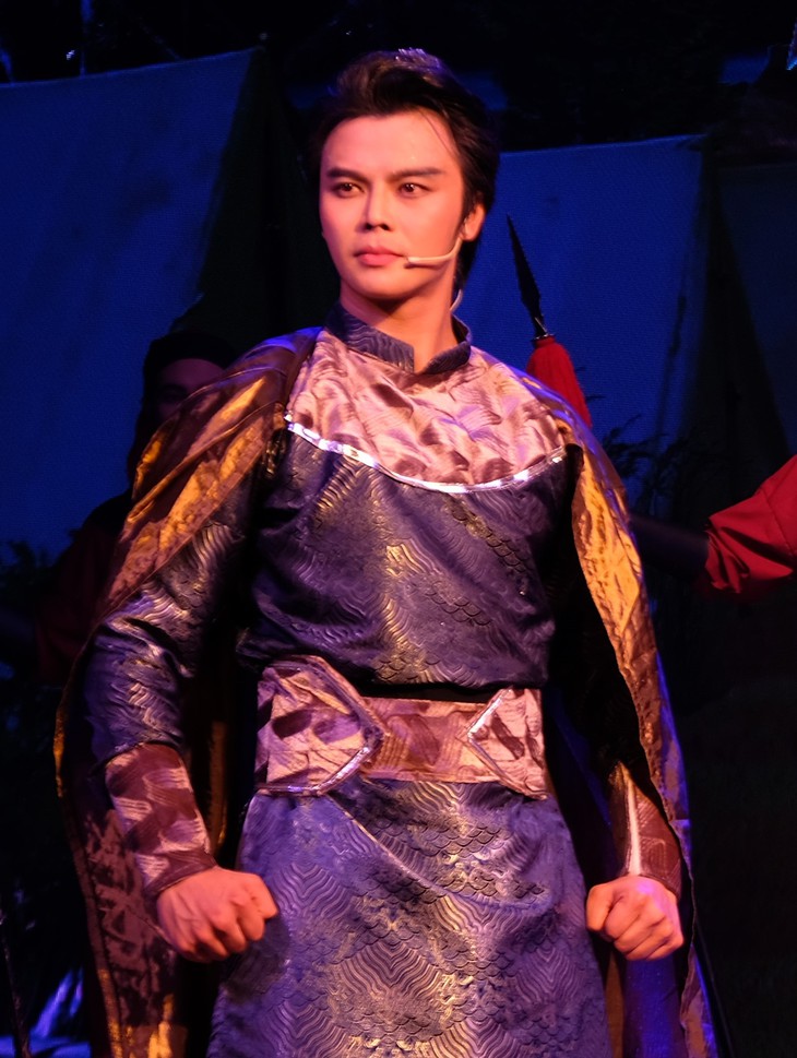 Phùng Há - Ảnh 4.