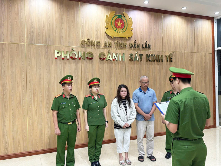 Công an Đắk Lắk phá đường dây sản xuất, buôn bán phân bón giả lớn - Ảnh 2.