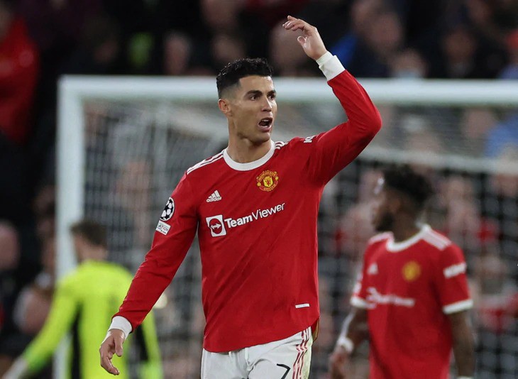 Ronaldo và những lần 'dỗi' đội bóng lẫn HLV - Ảnh 2.