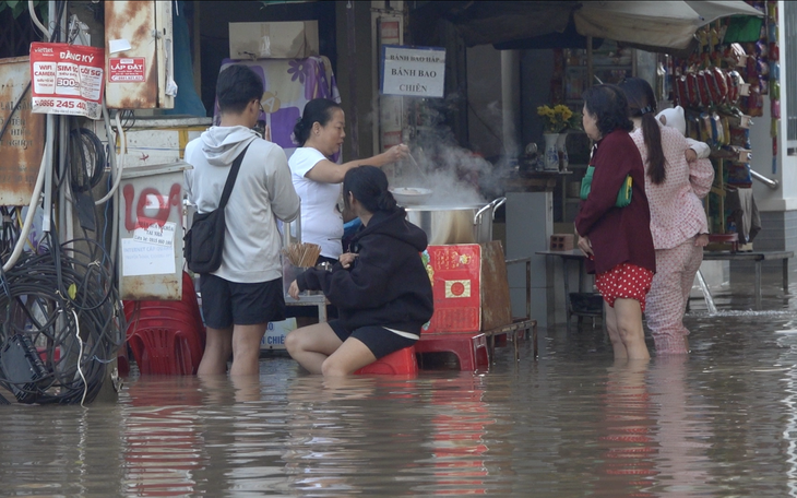 Cuộc thi Lan tỏa năng lượng tích cực 2026: Dám nghĩ, dám làm, lão nông miền Tây đưa nho Ninh Thuận về quê nhà - Ảnh 2.