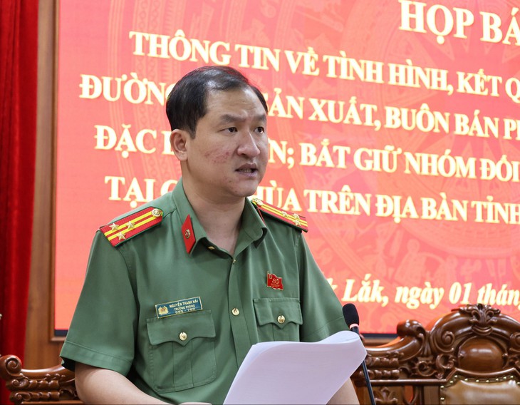 Công an Đắk Lắk thông tin bắt nhóm người lẻn vào phòng ngủ trụ trì chùa trộm 3,5 tỉ đồng - Ảnh 1.