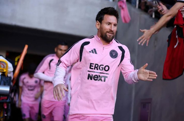 Messi trở thành ông chủ của CLB Eldense. - Ảnh 1.