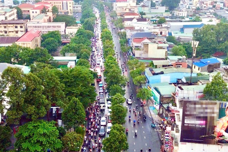 Vụ cấm xe tải 'từ sáng đến tối' ở Đồng Nai: Tài xế chú ý phân làn mới từ ngày 2-10 - Ảnh 1.