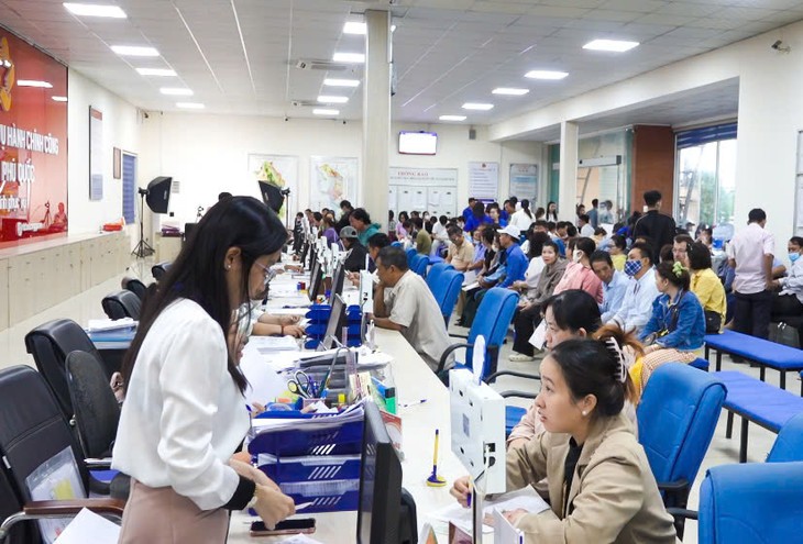 Hồ sơ quá hạn ở Phú Quốc chiếm hơn 33%, An Giang chỉ đạo ‘nóng’, rà đến từng hồ sơ - Ảnh 1.