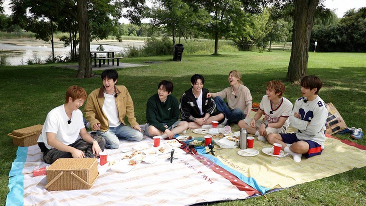 Còn ai vượt qua nổi BTS? - Ảnh 3.