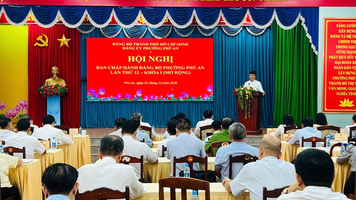 Phường Phú An, TP.HCM cần tiếp tục đẩy mạnh đầu tư công, triển khai các dự
án - Ảnh
1.