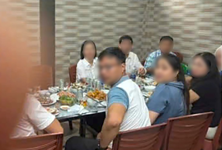 Kết quả xác minh ban đầu vụ cán bộ Quảng Trị bị phản ánh ở quán ăn, uống bia trong giờ hành chính - Ảnh 2.