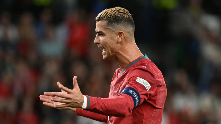 Vì sao nhiều người ủng hộ HLV Jesus trong cuộc xung đột với Ronaldo? - Ảnh 2.