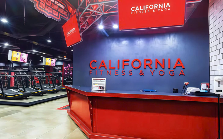 Chuỗi California dừng thu phí lớp yoga, GroupX sau một tuần áp dụng - Ảnh 1.