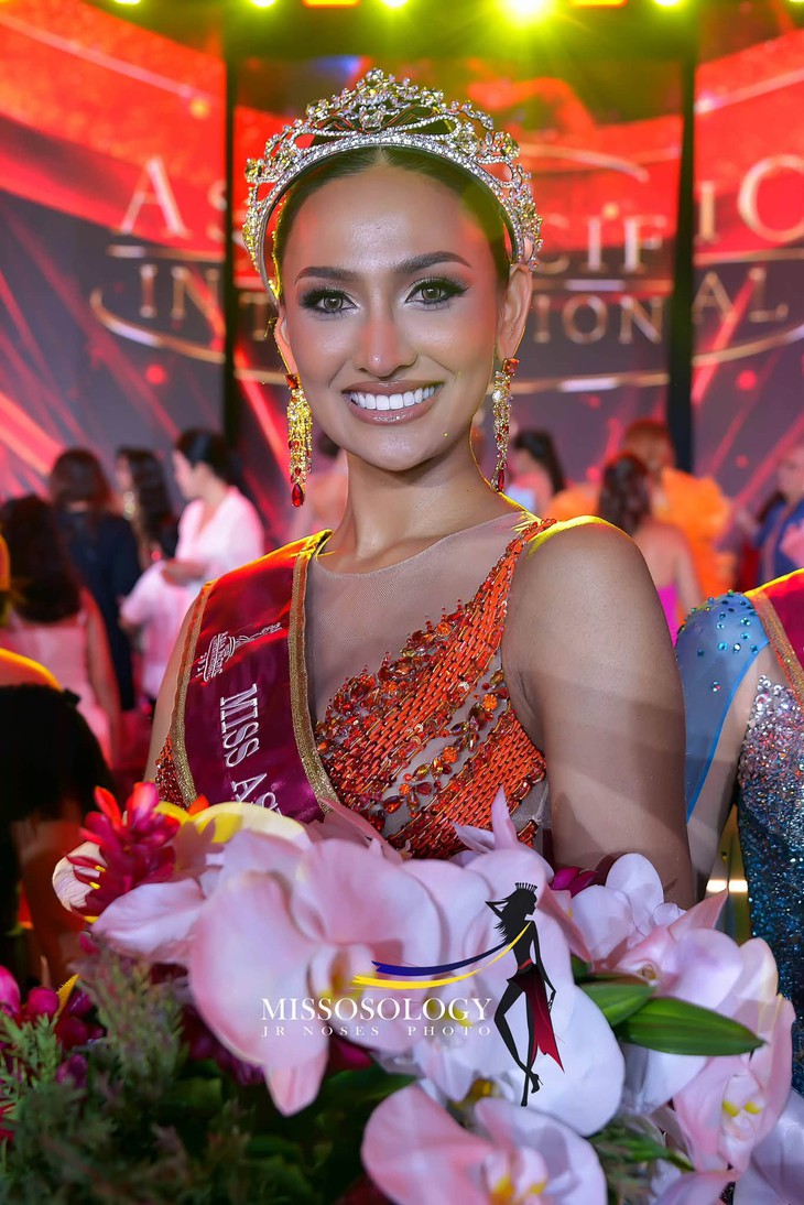 Người đẹp Thái Lan đăng quang Miss Asia Pacific International 2026 - Ảnh 2.