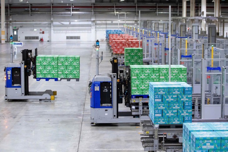 50 Năm Vinamilk: Dẫn đầu thị trường và giữ vững lòng tin người tiêu dùng - Ảnh 3.