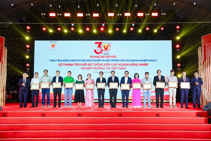 50 Năm Vinamilk: Dẫn đầu thị trường và giữ vững lòng tin người tiêu dùng - Ảnh 5.