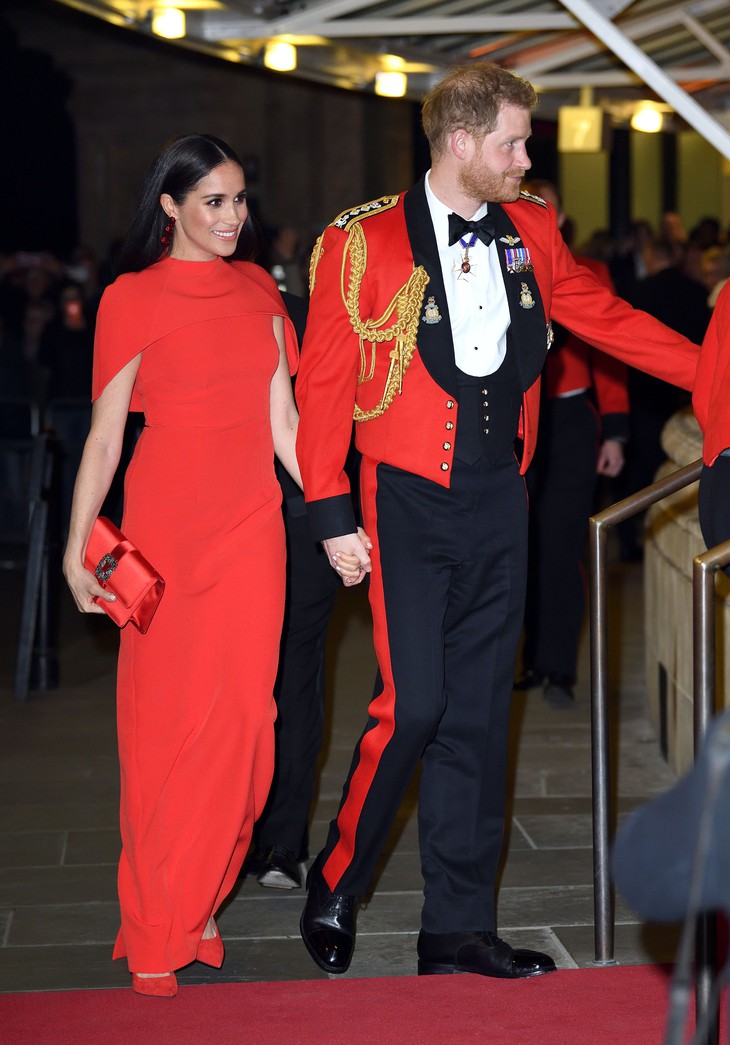 Phong cách thời trang của Hoàng tử Harry thay đổi ra sao từ khi gặp Meghan Markle? - Ảnh 8.