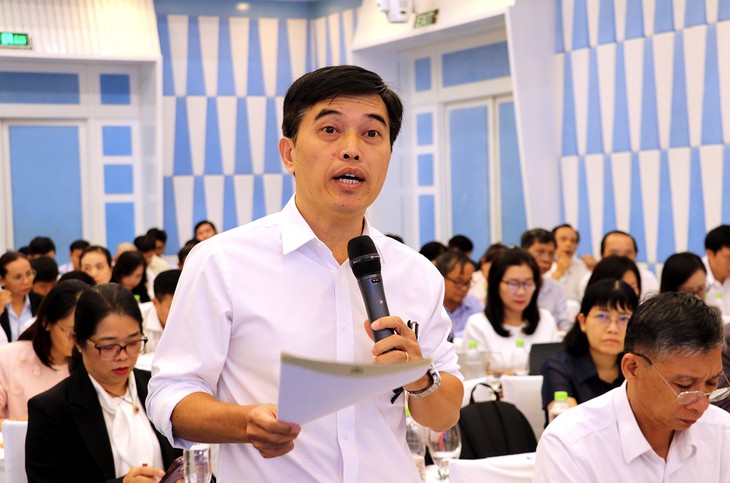 Giáo dục TP.HCM tìm cách tháo gỡ 6 điểm nghẽn, chuyển từ quản lý sang quản trị phát triển - Ảnh 1.