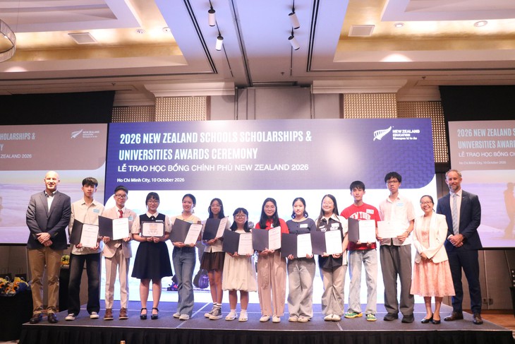 16 học sinh Việt nhận học bổng Chính phủ New Zealand, hai em đạt gần 1 tỉ đồng - Ảnh 2.