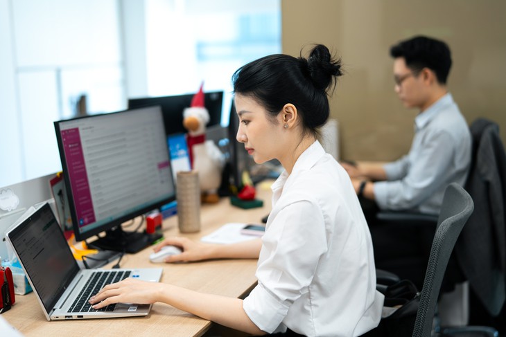 8 cổ phiếu gây chú ý trong tuần VN-Index mất mốc 1.750 điểm - Ảnh 1.