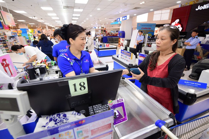 Saigon Co.op chi hàng chục tỉ đồng khuyến khích khách hàng bỏ túi nilon - Ảnh 3.