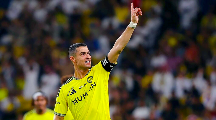 Ronaldo ghi bàn giữa ồn ào ở đội tuyển Bồ Đào Nha - Ảnh 2.