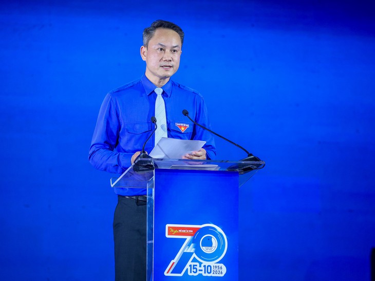 Con gái đại tướng Nguyễn Chí Thanh đến chung vui với 70 thủ lĩnh thanh niên nhận giải thưởng mang tên cha - Ảnh 4.