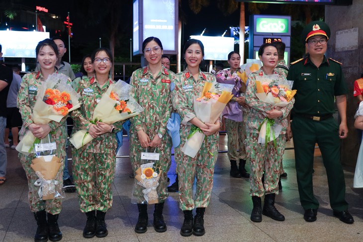 Những quân nhân cuối cùng Bệnh viện dã chiến cấp 2 số 7 hoàn thành nhiệm vụ trở về nước - Ảnh 2.