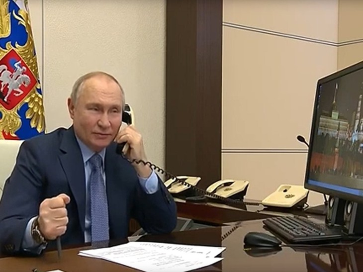Ông Trump muốn Ukraine thay tổng thống: Nói hay làm? - Ảnh 1.
