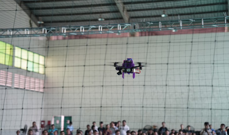 Sinh viên TP.HCM thi giải pháp UAV cho an ninh công cộng và cứu hộ lũ lụt - Ảnh 2.