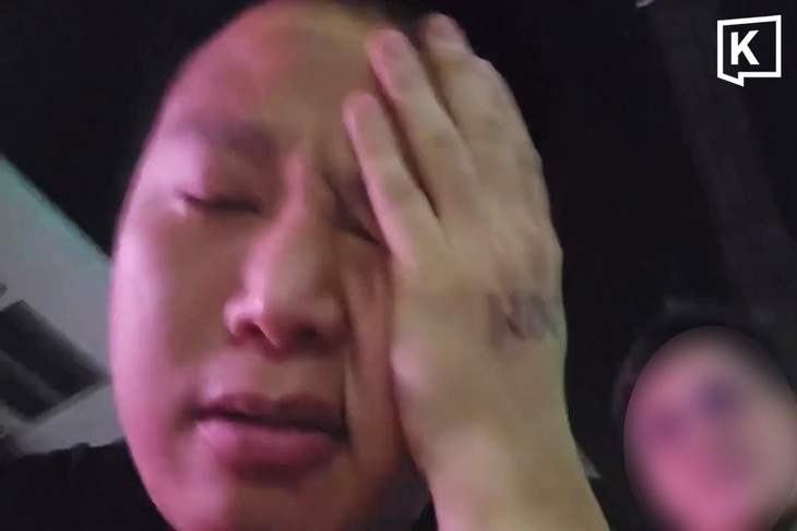 Streamer bị đánh vì quay phim nơi công cộng, ai đúng ai sai? - Ảnh 1.