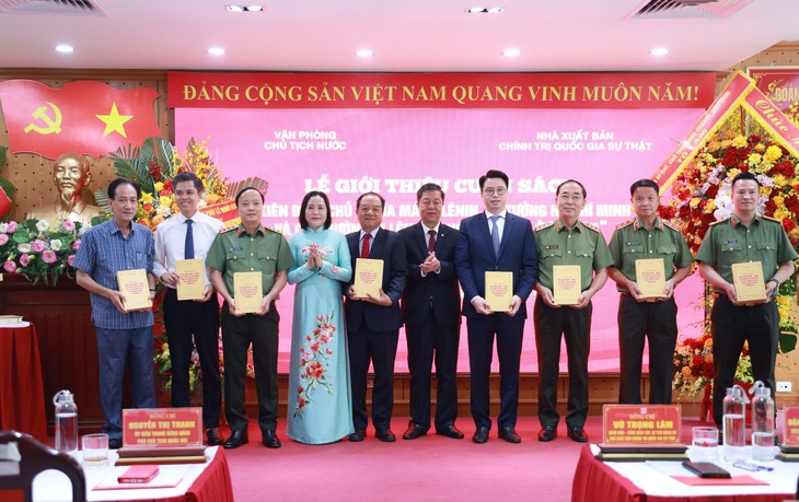 Ra mắt cuốn sách của cố Chủ tịch nước Trần Đại Quang - Ảnh 1.