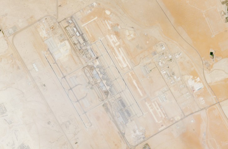 Saudi Arabia tiếp tục 'nóng', sân bay thủ đô Riyadh lại bị tấn công - Ảnh 2.