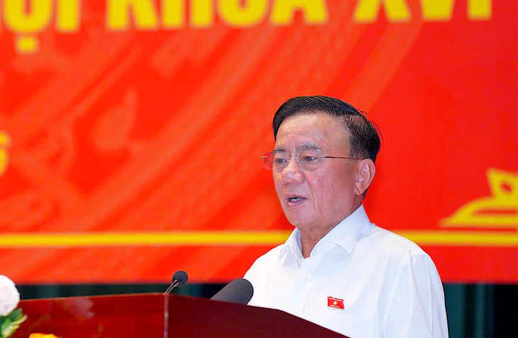 Thường trực Ban Bí thư Trần Cẩm Tú: Công chức cơ sở làm ngày làm đêm, lương 7-10 triệu đồng chưa đáp ứng - Ảnh 1.