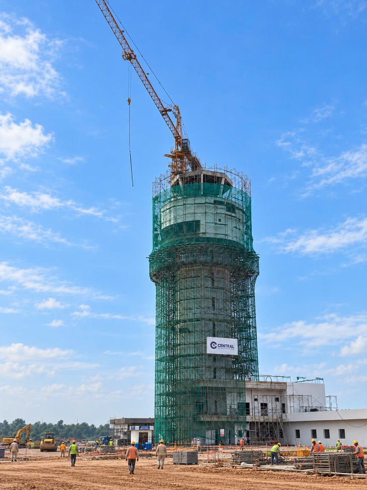 Cảng hàng không Quảng Trị hướng tới khai thác từ năm 2027 - Ảnh 2.