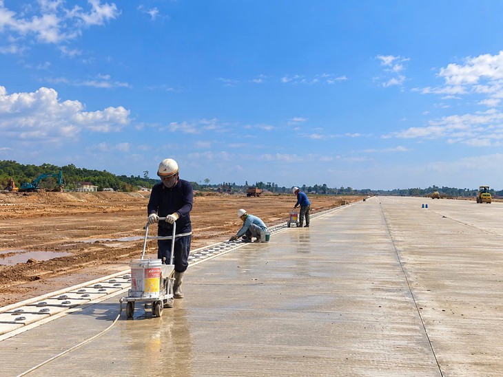 Cảng hàng không Quảng Trị hướng tới khai thác từ năm 2027 - Ảnh 3.