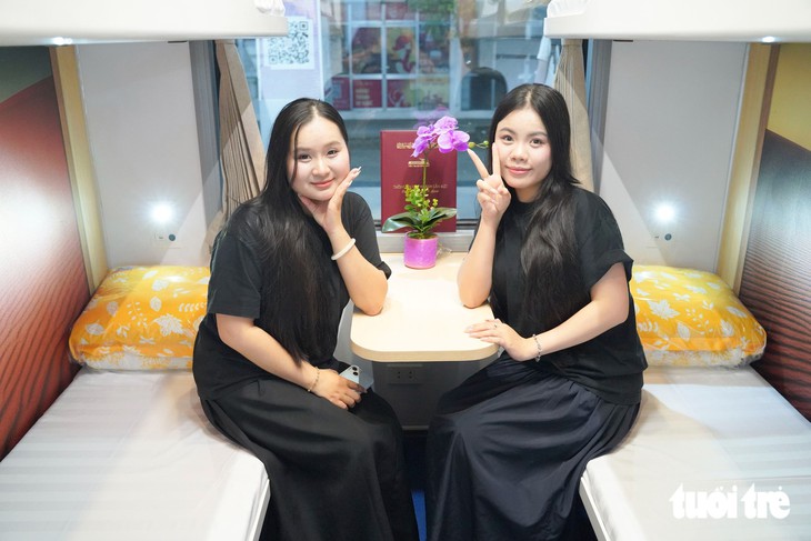 Ngành đường sắt ra mắt đoàn tàu chất lượng cao nối TP.HCM với địa điểm du lịch biển Nha Trang - Ảnh 10.