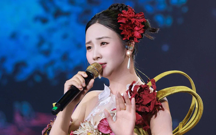Thanh Lam 'sốt 39 độ', còn Bảo Yến thủng thẳng bình dị trong đêm nhạc 5 năm nhớ Phú Quang đi xa - Ảnh 11.