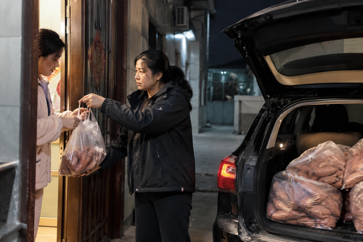 Chủ shop lái xe 800km đòi lại 1,5kg khoai sau vụ hoàn tiền - Ảnh 1.