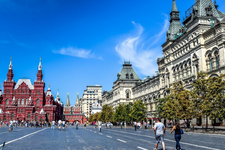 Nga miễn visa 30 ngày cho công dân Việt Nam đến 15-10-2027 - Ảnh 1.