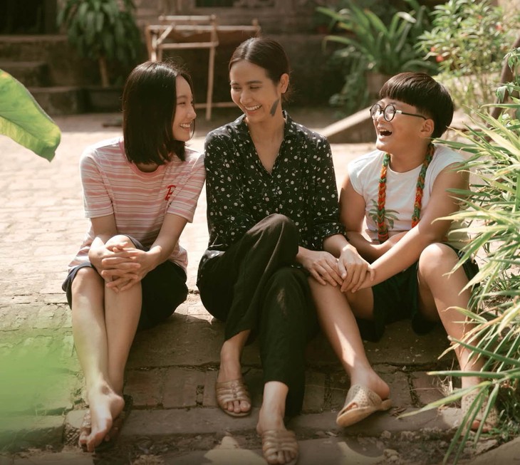 'anh Mến tái xuất' khi Doãn Quốc Đam trở thành người chồng vũ phu - Ảnh 3.