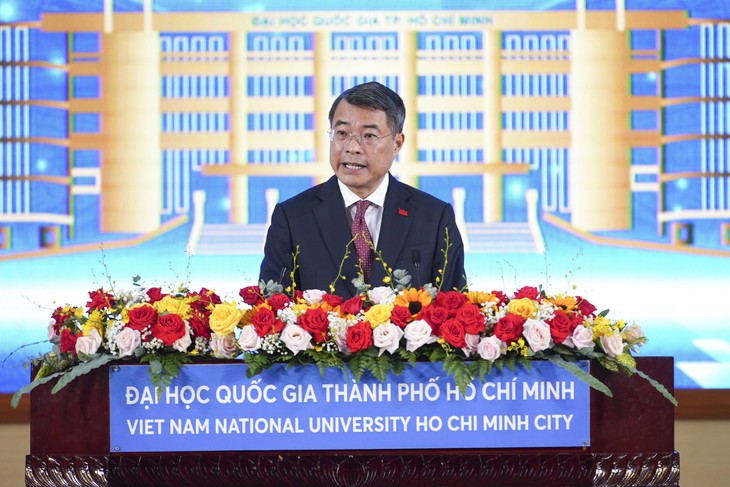 Thủ tướng: Đại học Quốc gia TP.HCM phải xác định công nghệ cần làm chủ, sản phẩm cần tạo ra - Ảnh 1.