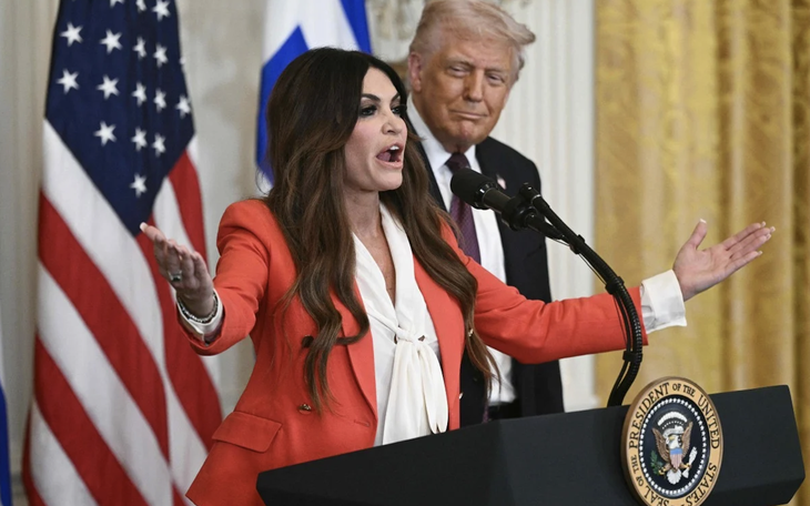 Từng là con dâu 'hụt' được ông Trump hết lời ca ngợi, vì sao nữ đại sứ Mỹ mất chức? - Ảnh 5.