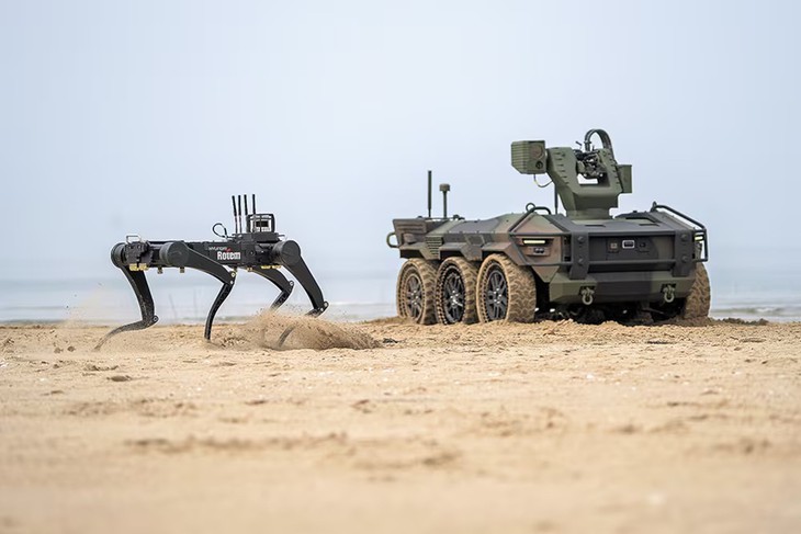 Khi robot tung hoành chiến địa - Kỳ 4: Robot sói trên chiến tuyến rực lửa - Ảnh 3.