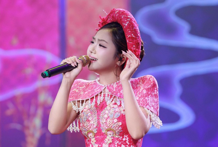 Danh tính thí sinh 20 tuổi 'con nhà nòi' đang gây sốt Sao mai  - Ảnh 1.