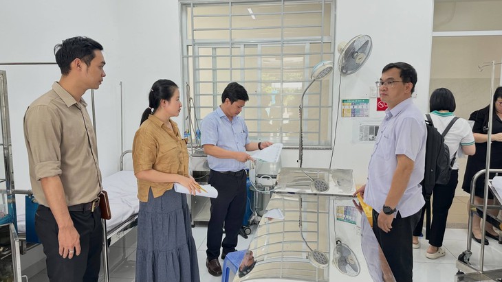 Loạt bệnh viện TP.HCM khảo sát trạm y tế, hướng đến 'cầm tay chỉ việc', chuyển giao kỹ thuật - Ảnh 3.